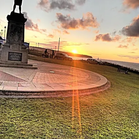 Endeavour Quiet Old Yard Fishermans Dom wakacyjny *