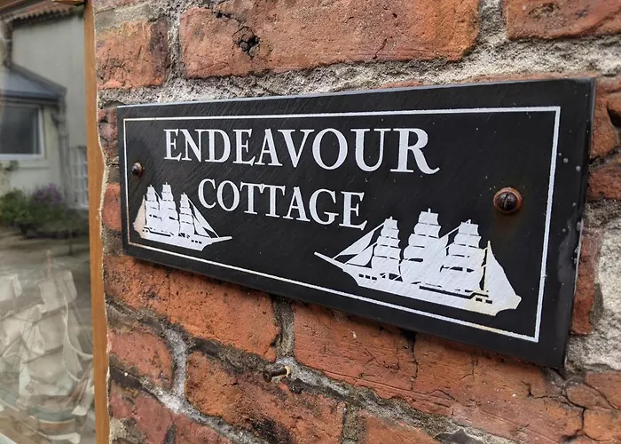 Holiday home Endeavour Quiet Old Yard Fishermans *