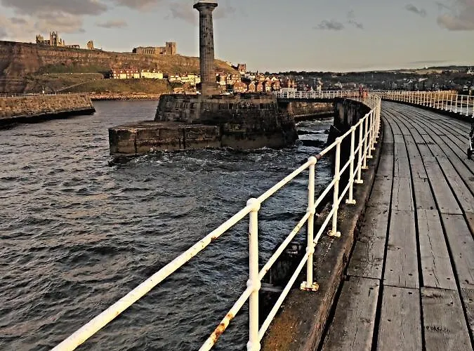 Holiday home Endeavour Quiet Old Yard Fishermans